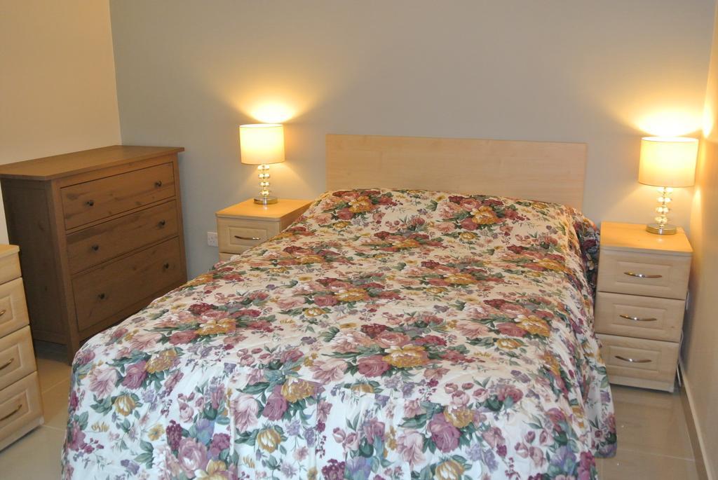 לונדון Seven Dials Apartments מראה חיצוני תמונה